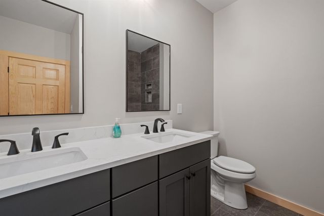 17 Landing Road, Lincoln, NH 03251