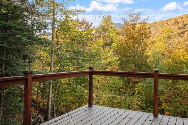 17 Landing Road, Lincoln, NH 03251