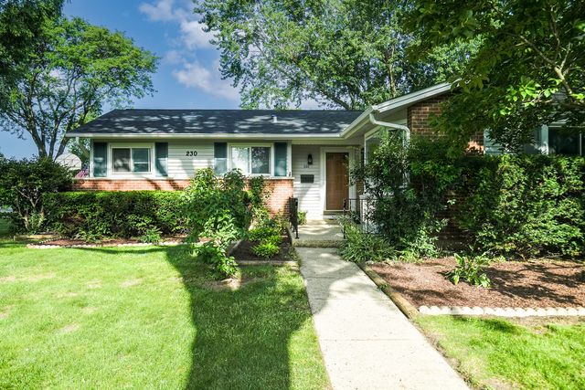 230 Fleetwood Lane, Elk Grove Village, IL 60007
