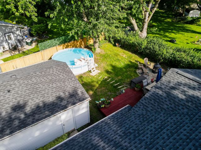 230 Fleetwood Lane, Elk Grove Village, IL 60007