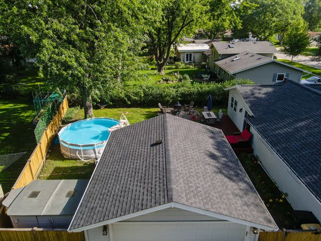 230 Fleetwood Lane, Elk Grove Village, IL 60007