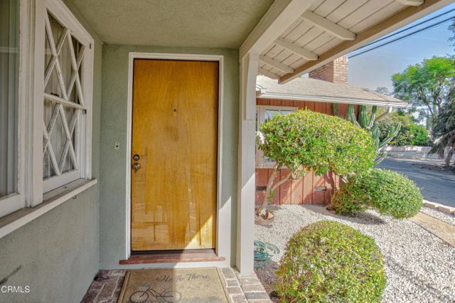 6601 Valmont Street, Tujunga, CA 91042