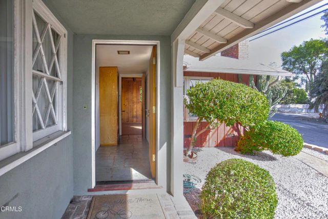 6601 Valmont Street, Tujunga, CA 91042
