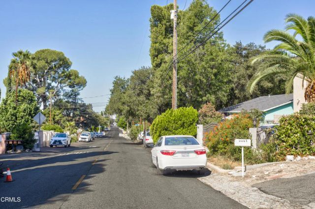 6601 Valmont Street, Tujunga, CA 91042