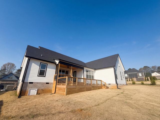 285 Eagle Creek Road, Cleveland, TN 37312