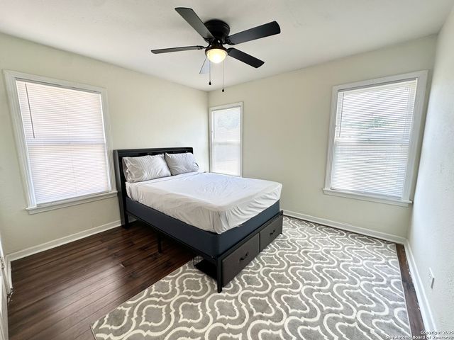 1620 Kampmann, San Antonio, TX 78201