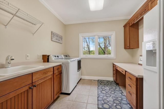 1894 Tennessee Ave, Crossville, TN 38555