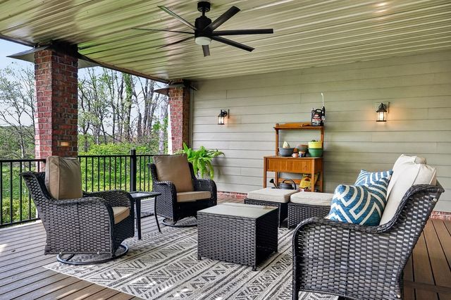 1894 Tennessee Ave, Crossville, TN 38555