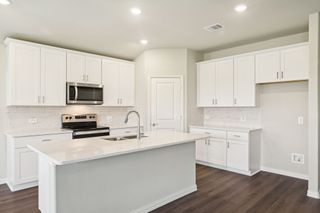 963 Lily Lane, Lavon, TX 75166