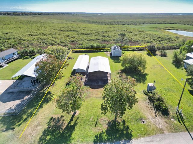 5582 County Road 469, Brazoria, TX 77422