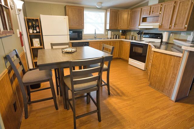 5582 County Road 469, Brazoria, TX 77422