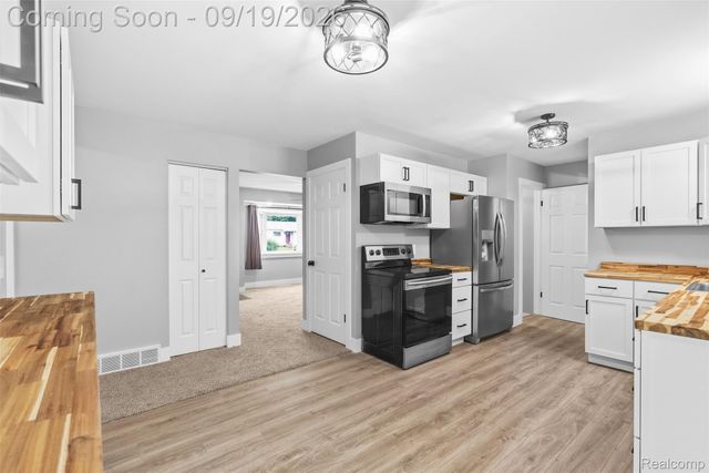 7206 Alger Drive, Davison Township, MI 48423
