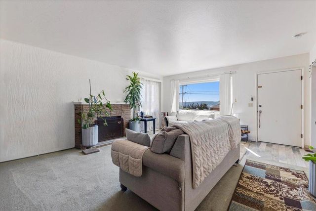 1855 Andrew Court, Seaside, CA 93955