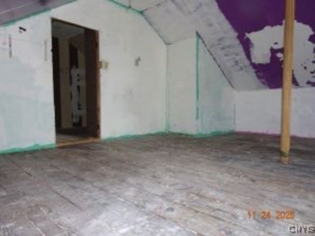 806 WAVERLY Place, Utica, NY 13502