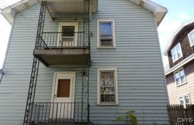 806 WAVERLY Place, Utica, NY 13502