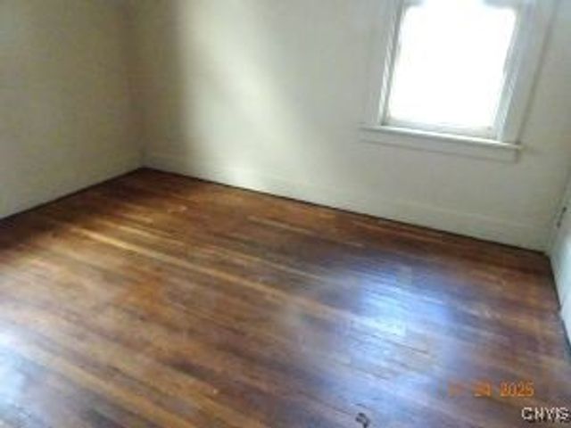 806 WAVERLY Place, Utica, NY 13502