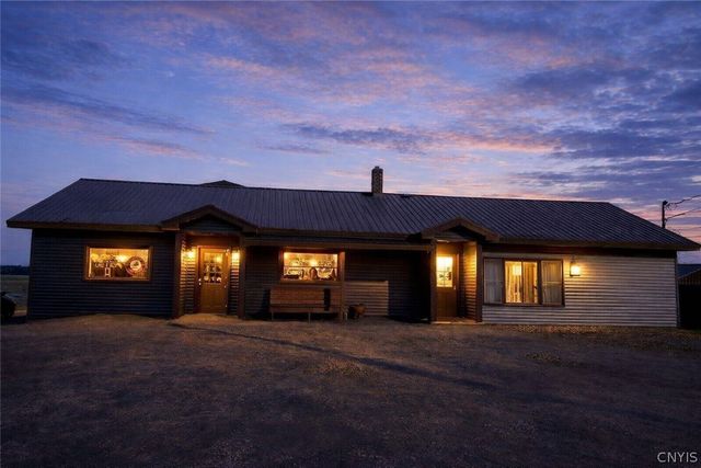 5551 Naumburg Lane, Croghan, NY 13620