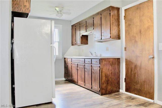 1645 California Avenue, Louisville, OH 44641