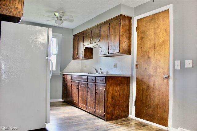 1645 California Avenue, Louisville, OH 44641