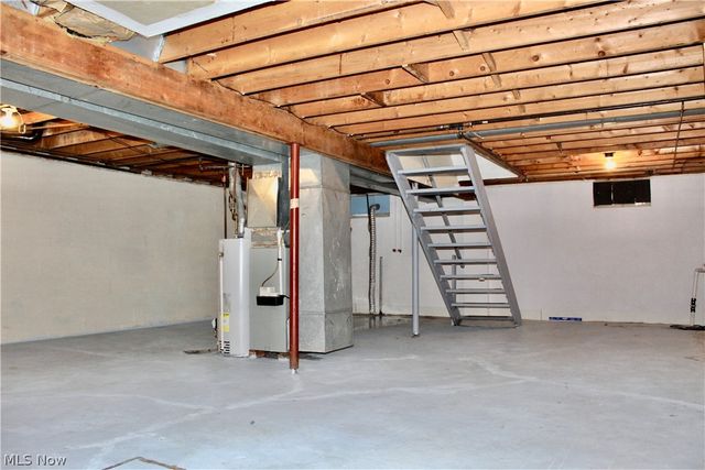 1645 California Avenue, Louisville, OH 44641
