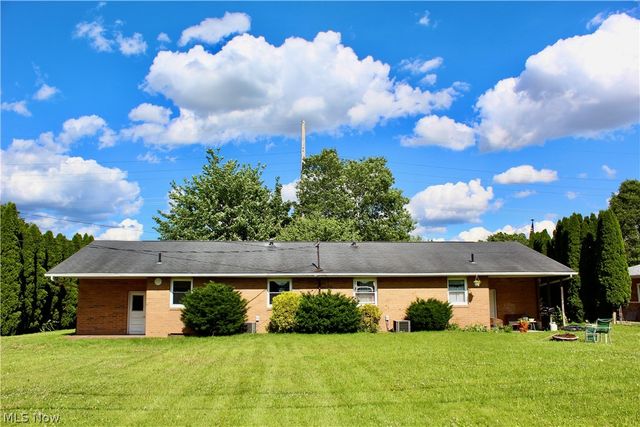1645 California Avenue, Louisville, OH 44641