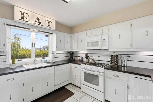 473 Tamiami Drive, Lavallette, NJ 08735