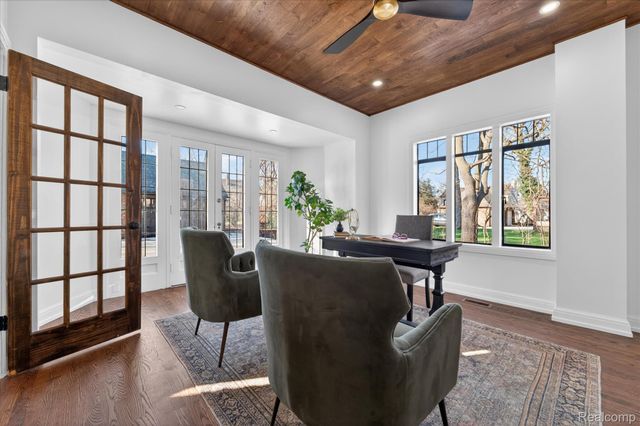 3261 Sherbourne Road, Detroit, MI 48221