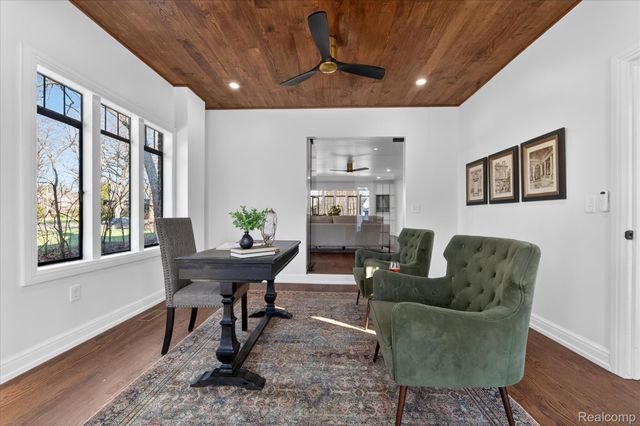 3261 Sherbourne Road, Detroit, MI 48221