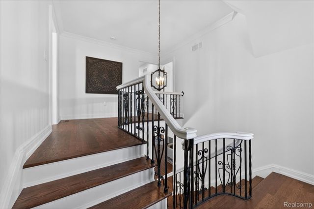 3261 Sherbourne Road, Detroit, MI 48221