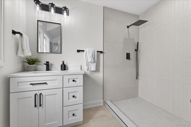 3261 Sherbourne Road, Detroit, MI 48221