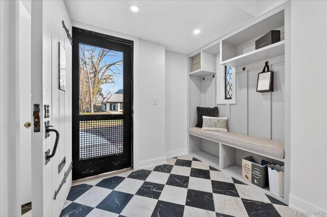 3261 Sherbourne Road, Detroit, MI 48221