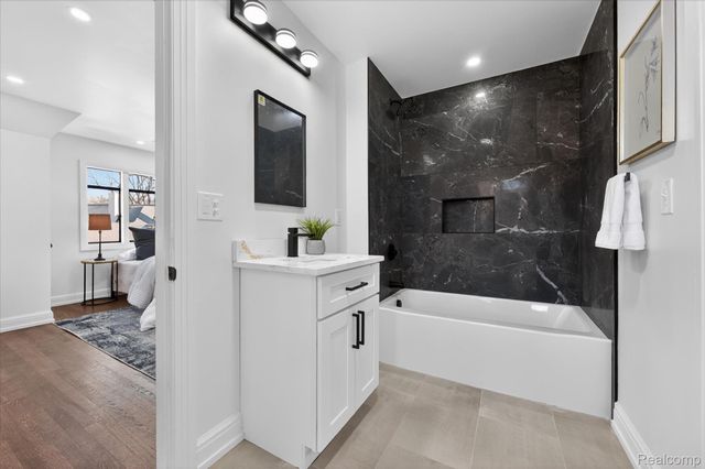 3261 Sherbourne Road, Detroit, MI 48221