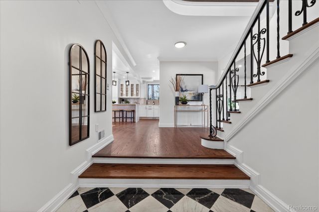 3261 Sherbourne Road, Detroit, MI 48221