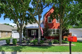 1300 Worthington Street, Grapevine, TX 76051