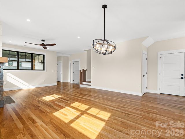 17 Ashe Park Circle, Asheville, NC 28806