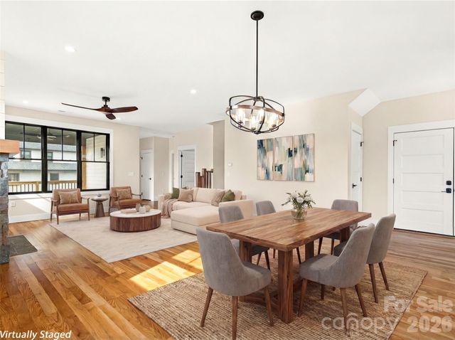 17 Ashe Park Circle, Asheville, NC 28806