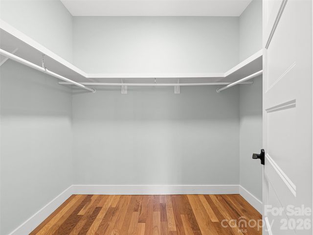 17 Ashe Park Circle, Asheville, NC 28806