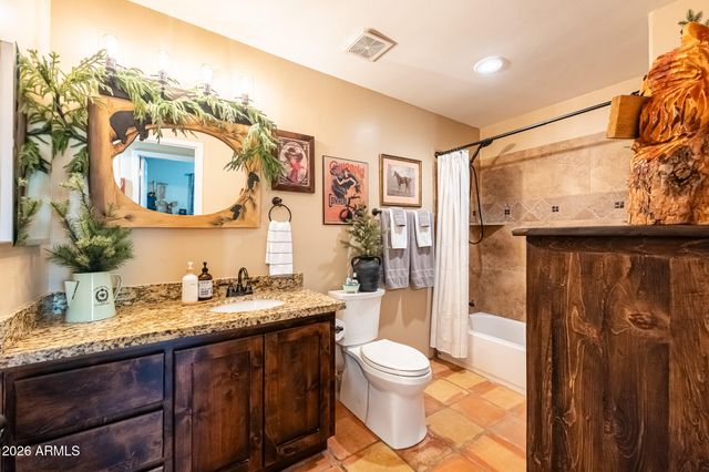 2143 E CAVALRY Road, New River, AZ 85087