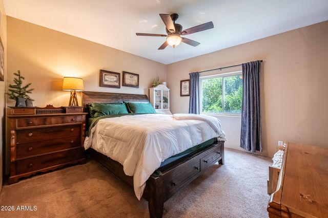 2143 E CAVALRY Road, New River, AZ 85087