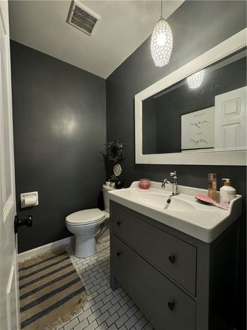 135 Janet St, Chippewa Twp, PA 15010