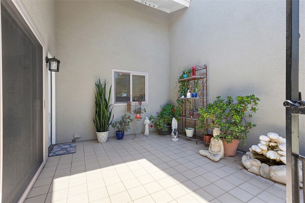 8933 Yolo 1307-B, Huntington Beach, CA 92646 — photo 4