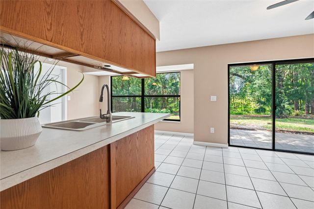214 E FLOYD AVENUE, Lake Mary, FL 32746