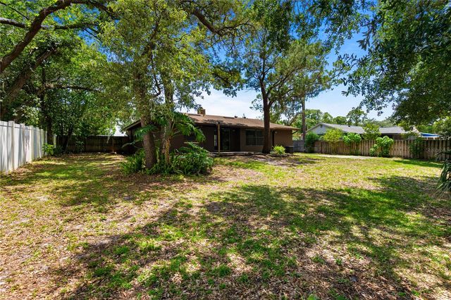 214 E FLOYD AVENUE, Lake Mary, FL 32746