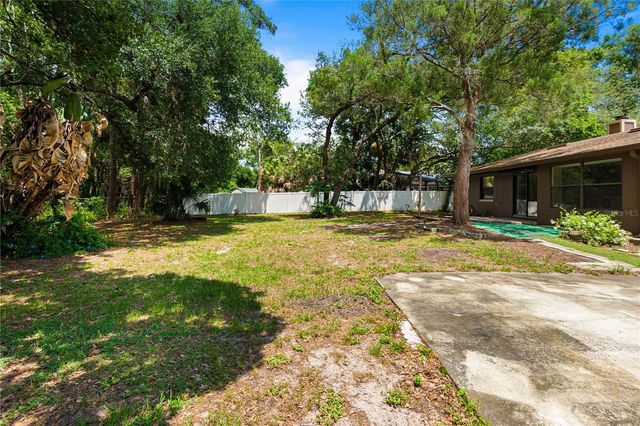 214 E FLOYD AVENUE, Lake Mary, FL 32746