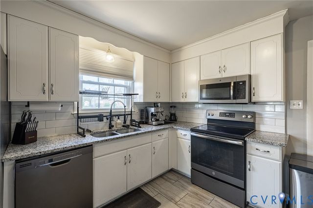 3412 Foster Ave, South Chesterfield, VA 23803