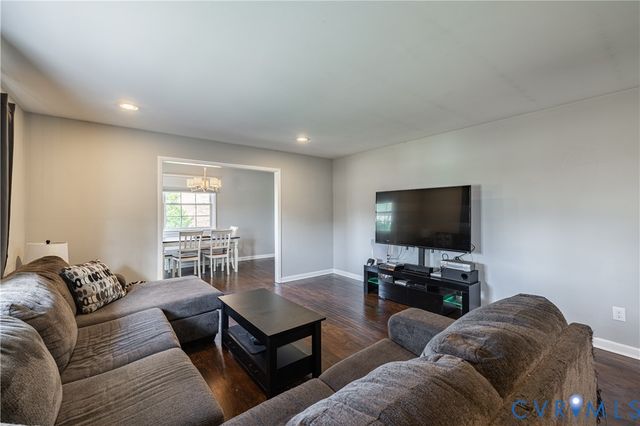 3412 Foster Ave, South Chesterfield, VA 23803