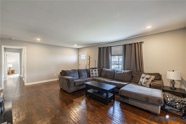 3412 Foster Ave, South Chesterfield, VA 23803