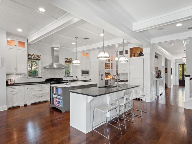 835 KENILWORTH TERRACE, Orlando, FL 32803