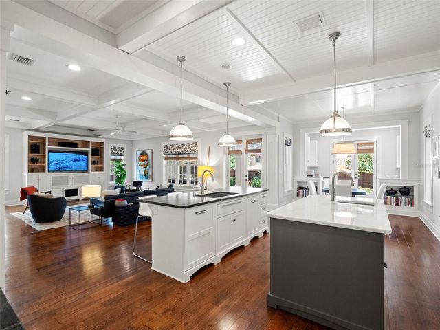 835 KENILWORTH TERRACE, Orlando, FL 32803