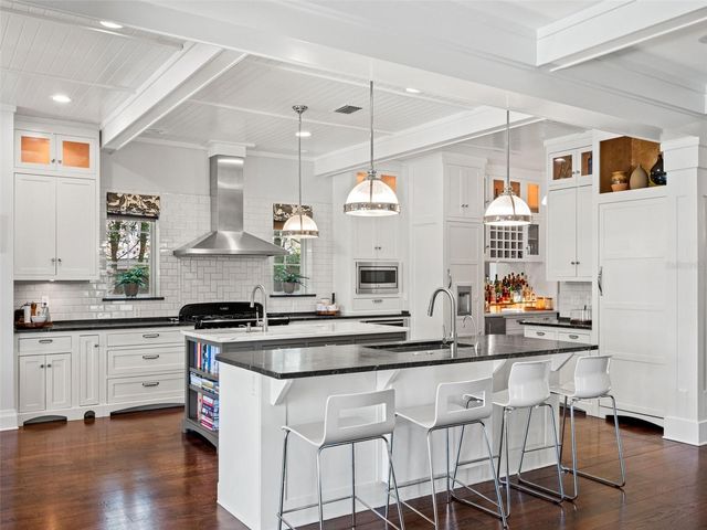 835 KENILWORTH TERRACE, Orlando, FL 32803